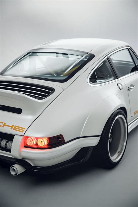 Porsche 911 Singer Vehicle Design Dls 40l 500 Hp Singer Dls Details