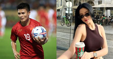 Hot girl Chu Thanh Huyền bay gấp sang Hàn Quốc an ủi Quang Hải sau chấn thương nặng