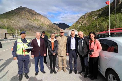 Vali Ta Bilek Trafik Denetimine Kat Ld Son Dakika