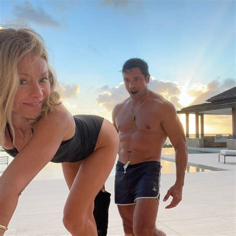 Kelly Ripa Archives Archive