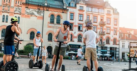 Варшава: экскурсия по городу на сегвеях | GetYourGuide