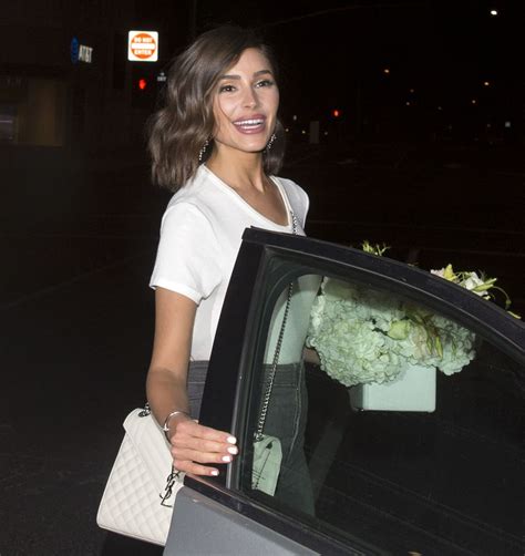 Olivia Culpo Hot Celebs Home