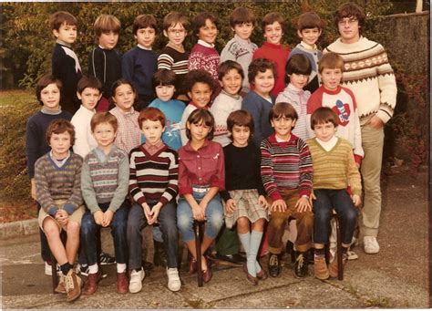 Photo De Classe CM1 De 1983 ECOLE ROGER SALENGRO Copains D Avant