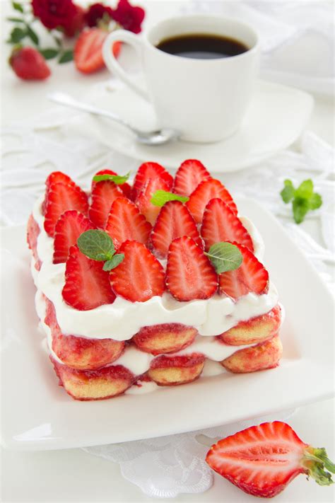 Tiramisu Aux Fraises Une D Clinaison Printani Re De La C Lebre Recette