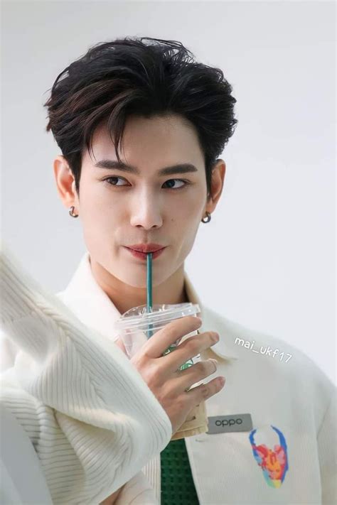 Ghim của Emily Carr trên Pit babe