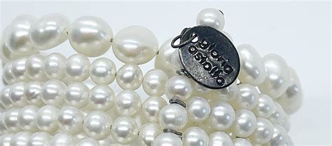 S Gloria Astolfo Sex And The City Faux Pearl Vintage S Cuff Bracelet For Sale At Stdibs