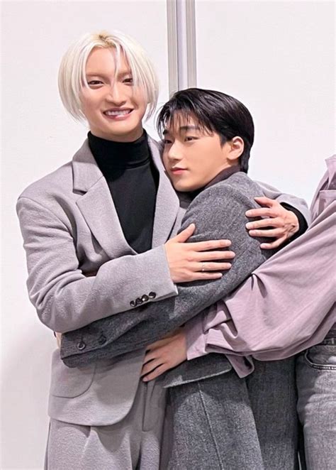 Pin By Nisha On OH NO HE S HOT In Mood Pics Oh No He S Hot Pop T