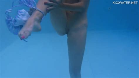 Hottest Russian Pornstar Anastasia Ocean Underwater Pussy Juicy