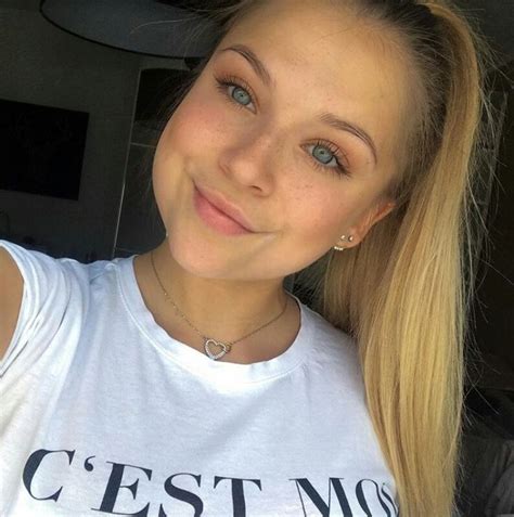 High Ponytail Blonde Blonde Ponytail Blonde High Blonde Model