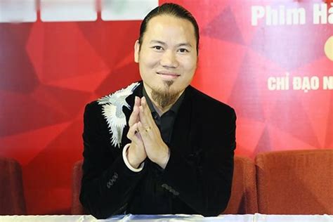 Tôi ngu khi dùng cảnh nóng hot girl sexy để câu người xem hài Tết