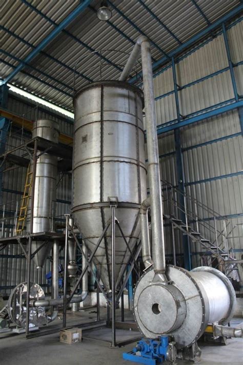 Aluminium Nozzle Type Industrial Spray Dryer Capacity 100 Kl At