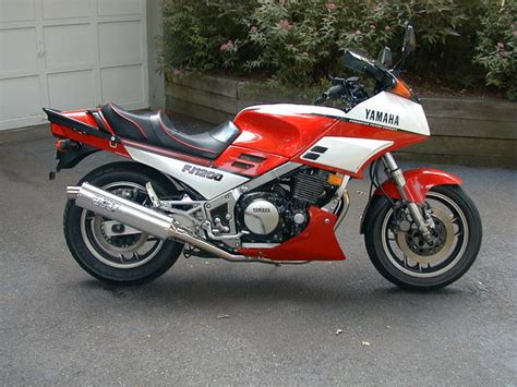 yamaha fj  wikipedie