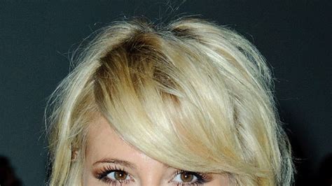 Pixie Lotts Super Short Blonde Bob Celebrity Hair And Hairstyles