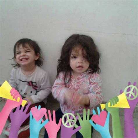 Un Couple Gay Adopte Un B B S Ropositif Qui Avait D J T Rejet Par Familles Un Jour De R Ve