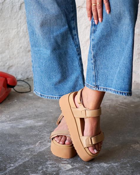 LOFT NUDE DERİ SANDALET