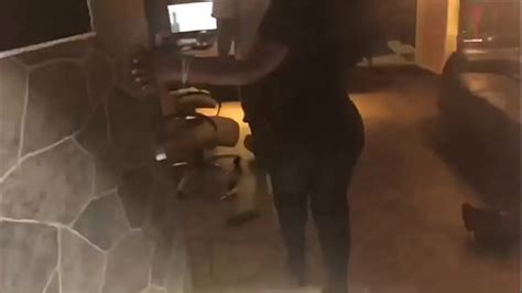 Vidéos apple bottom 52 XVIDEOS