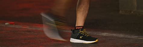 How To Shoe Away Toe Cramps