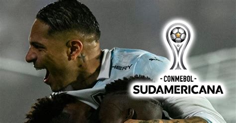 Paolo Guerrero Incluido En El Equipo Ideal De La Copa Sudamericana