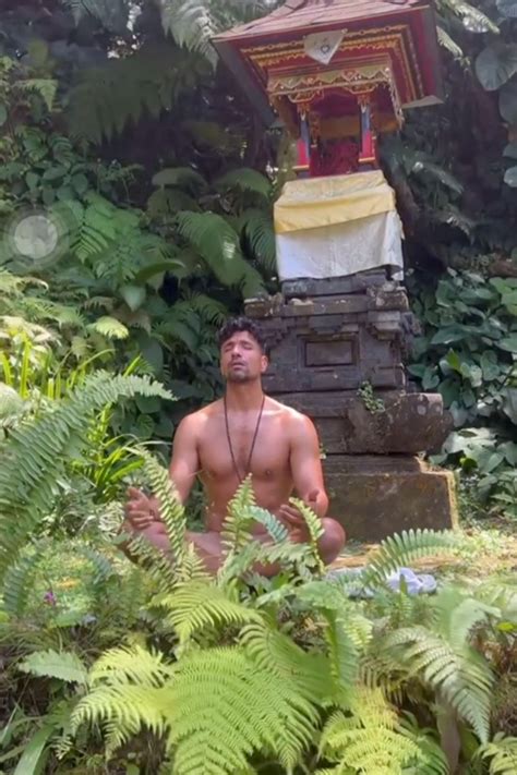 Bali Officials On The Hunt For Tourist Seen Meditating Naked At Hindu Temple