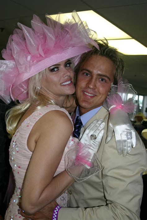 Kentucky Derby Museum announces showcase of Anna Nicole Smith fashion ...