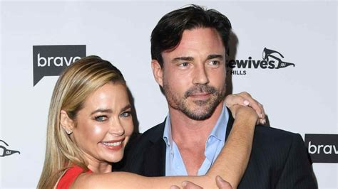 Denise Richards’ Marriage History: 5 Fast Facts You Need to Know