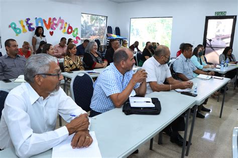 M S De Mil Docentes De Escuelas Multigrado Recibir N Capacitaci N