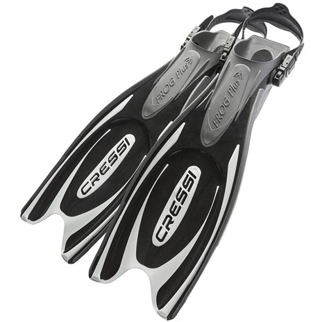 Best Scuba Diving Fins For Women To Tackle Any Aquatic Adventure