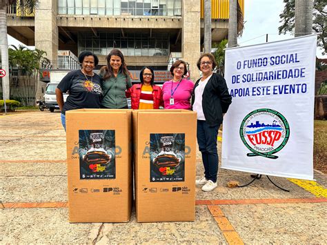 Campanha do Agasalho 2024 arrecada mais de 3 toneladas de peças em três