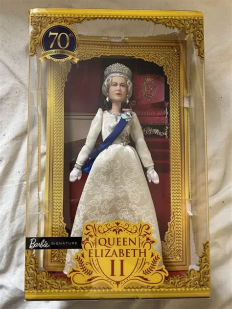 Barbie Signature Queen Elizabeth Ii Platinum Jubilee Doll Immaculate