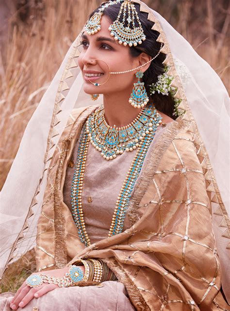 anees malik khush mag asian wedding magazine   bride