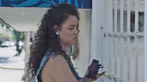 RINCON LUIS MIGUEL Archivo de noticias may Quién es la chica del bikini azul