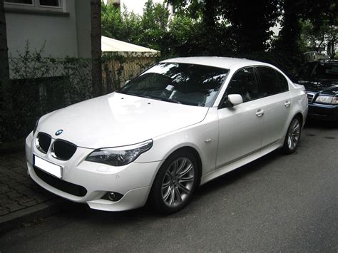 Bmw 530 Information And Photos Momentcar