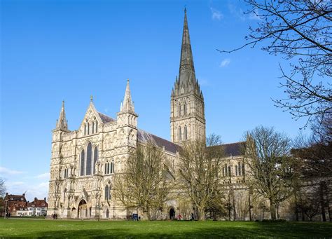 Salisbury Cathedral | History, Description, Magna Carta, & Facts