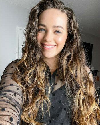 Mary Mouser Missmarymmouser Nude Onlyfans Page The Fappening Plus