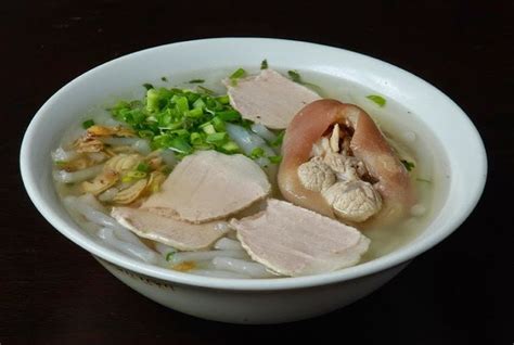 9 best Banh canh gio heo - Vietnamese Thick Noodle Soup with Pork Hock images on Pinterest | Ham ...