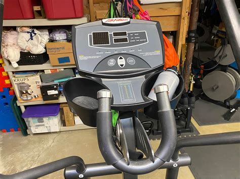 life fitness elliptical 3