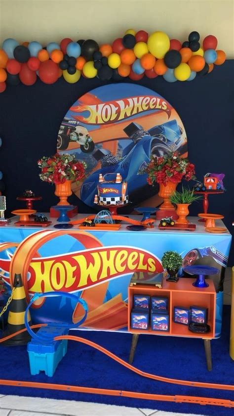 50 Geniales ideas de decoración para fiesta temática de Hot Wheels Cumpleaños de hot wheels