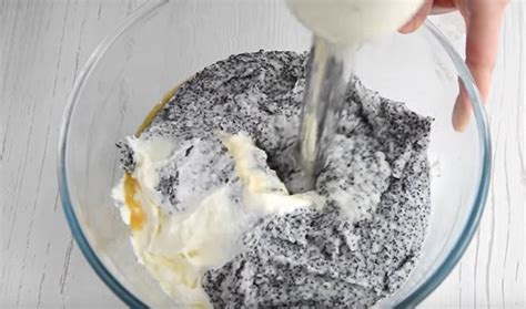 Пирог с творогом и маком