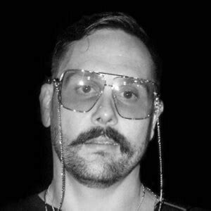 chris long youtube star bio family famous birthdays