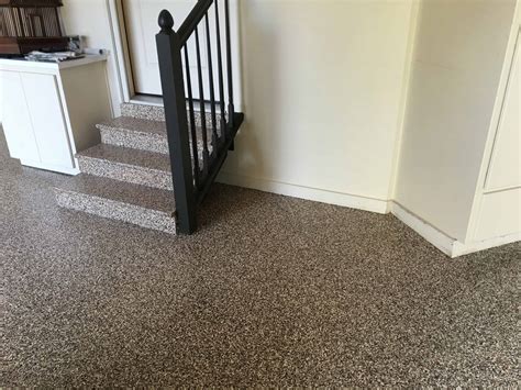 What Makes a Professional Grade Garage Floor Epoxy Coating Last
