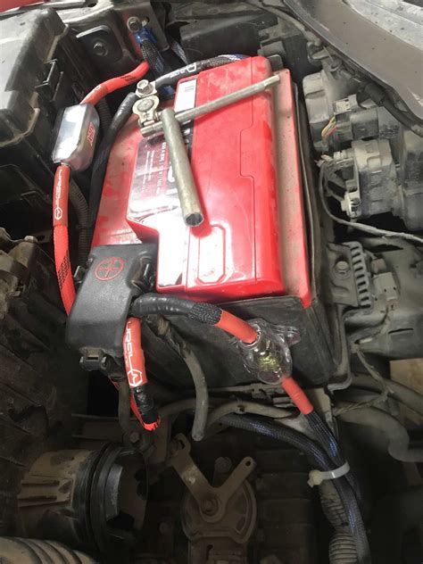 Нужна помощь! Не могу найти блок контроля давления в шинах. — Toyota FJ ...