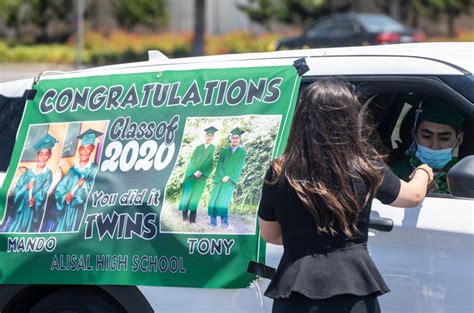 Photos Alisal High School Class Of 2020 Graduation Amid Pandemic