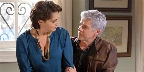 Autor escreve cena de amor entre gay e mulher mas Globo corta Notícias da TV