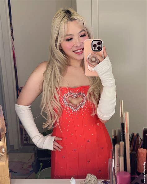 Yvonnie Yvonne817 Yvonnieng Nude OnlyFans Leaks Fappening FappeningBook