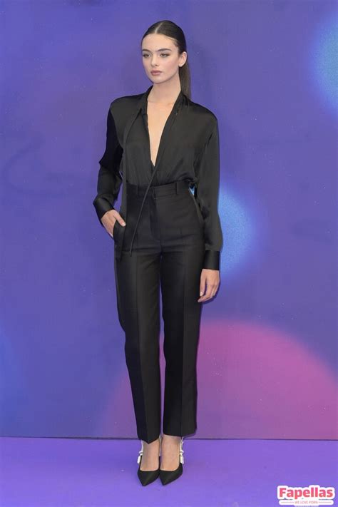 Deva Cassel Aka D Casseluxxi Nude Leaks Fapellas