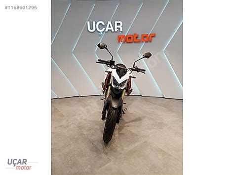 Rks Srk S Model Naked Roadster Motor Motosiklet Ma Azas Ndan S F R Tl