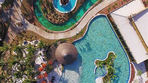 Atra Es Do Parque Aqu Tico Hot Beach Parques Resorts