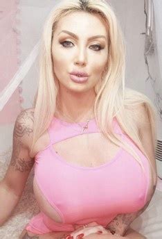 Free Porn Stars Sex Videos Browse By Letter E Page 4 Thumbzilla