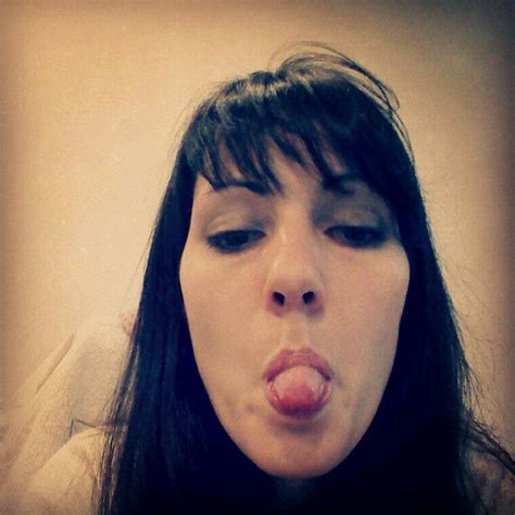 Jovana Medium