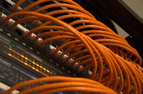 Дотоод сүлжээ | Moncable